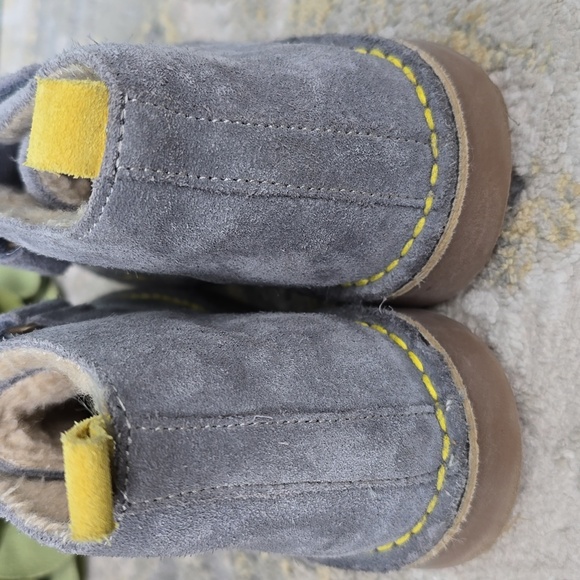 Mini Boden Ankle Boots - Picture 7 of 10